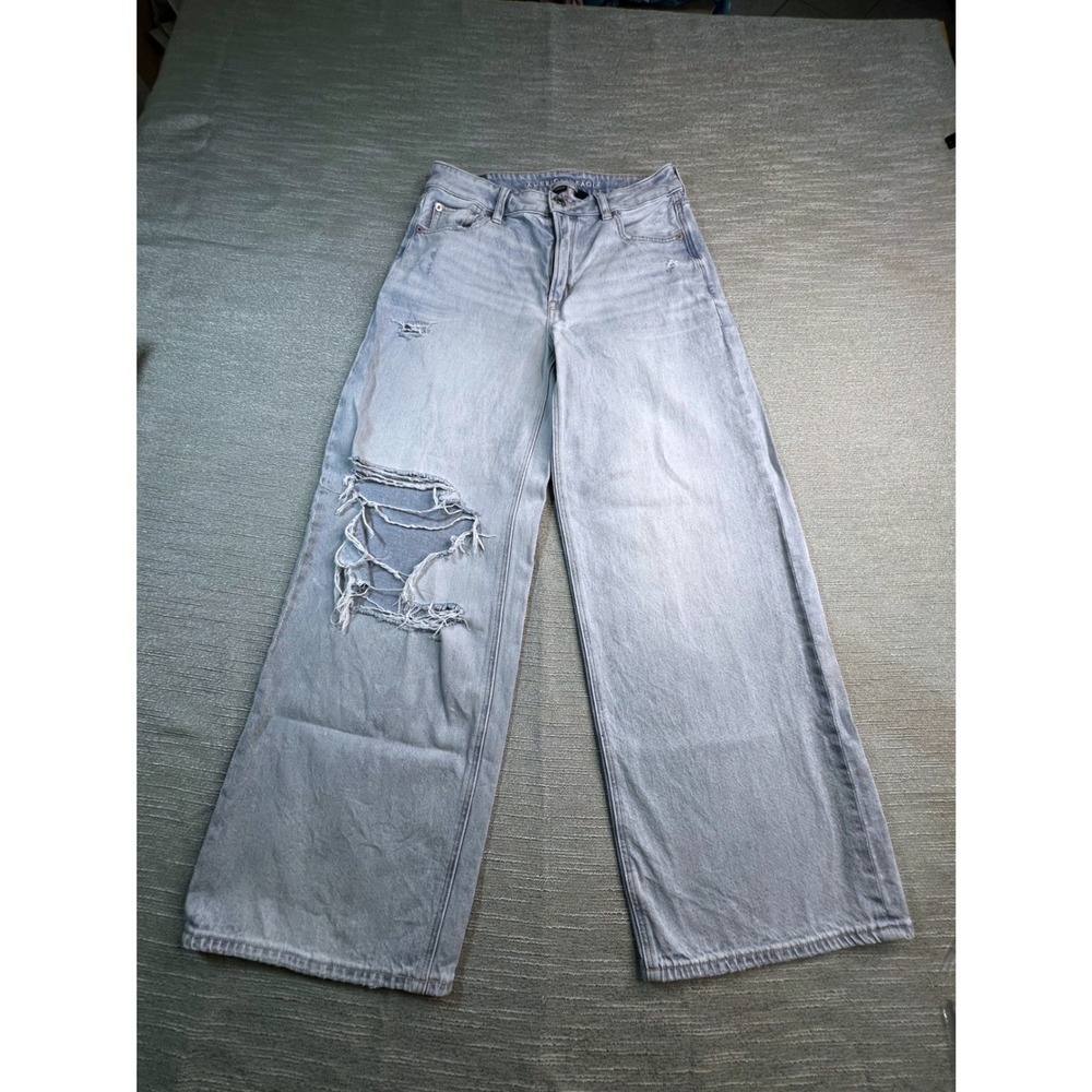 American Eagle Strigid Light Wash Distressed Wide Leg Jeans Women Size 27 - Picture 7 of 11